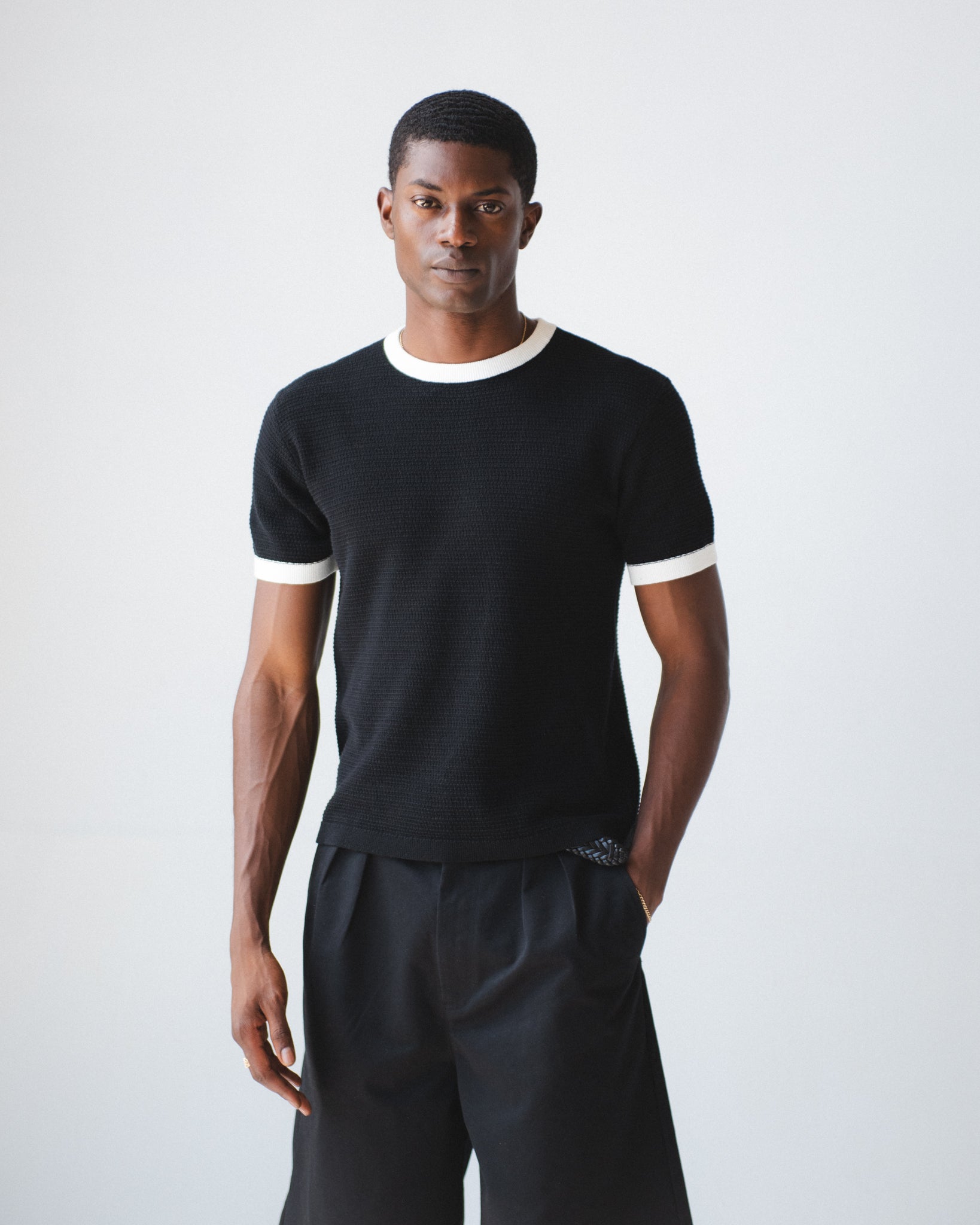 Men's Textured Knit Ringer Tee | Chez Rien